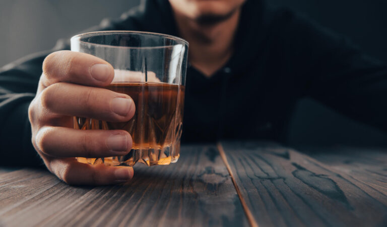 Diabeteslääkkeestä apua alkoholiriippuvuuteen?